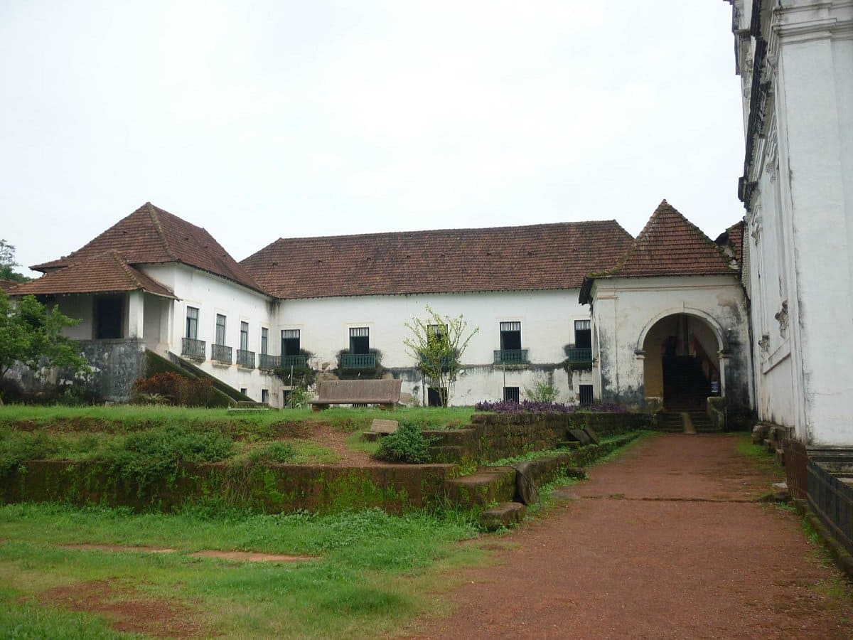 Kristu Kala Mandir Gallery
